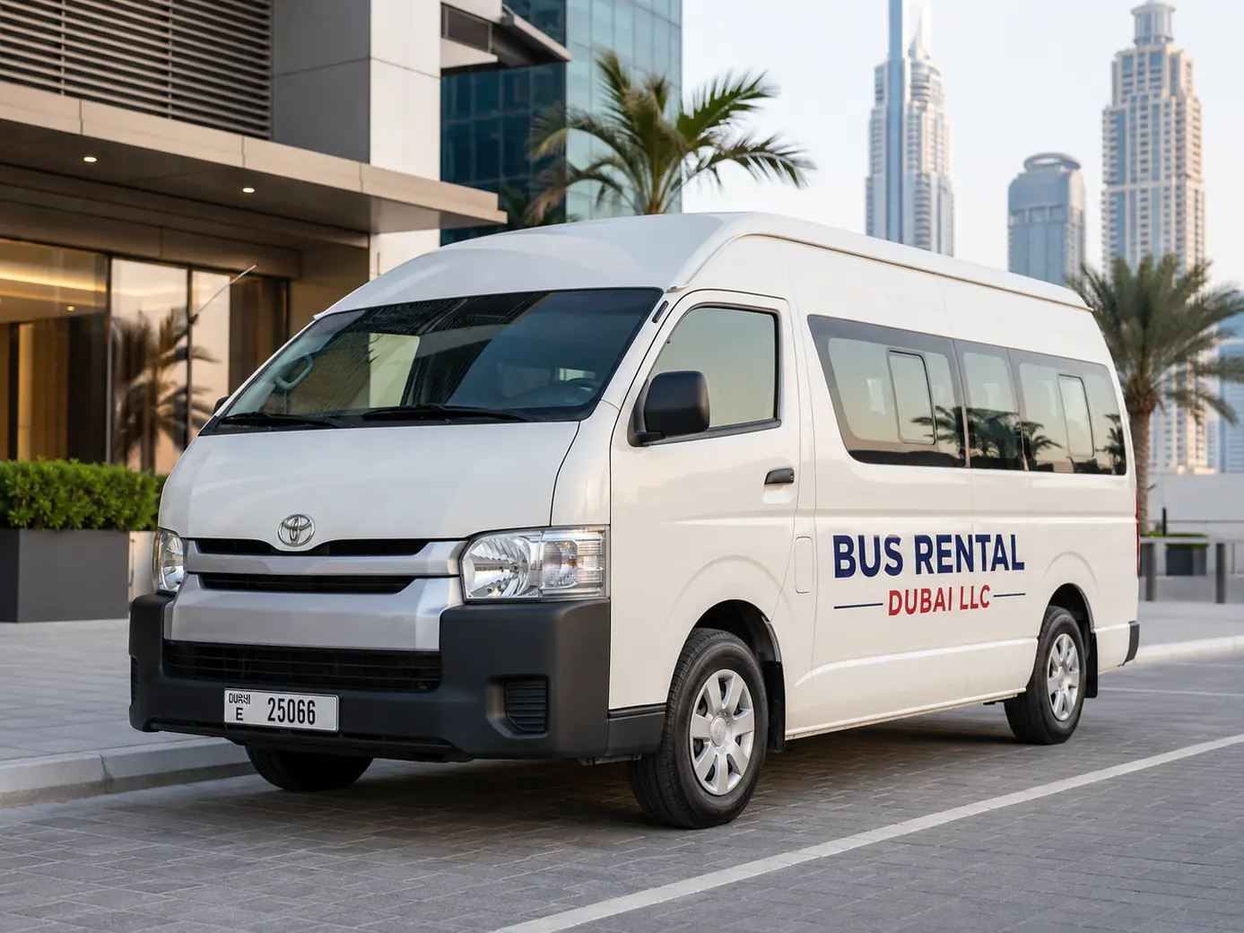Dubai van, minibus and coach model lineup used to compare group sizes.